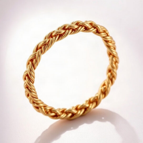 Ear cuff